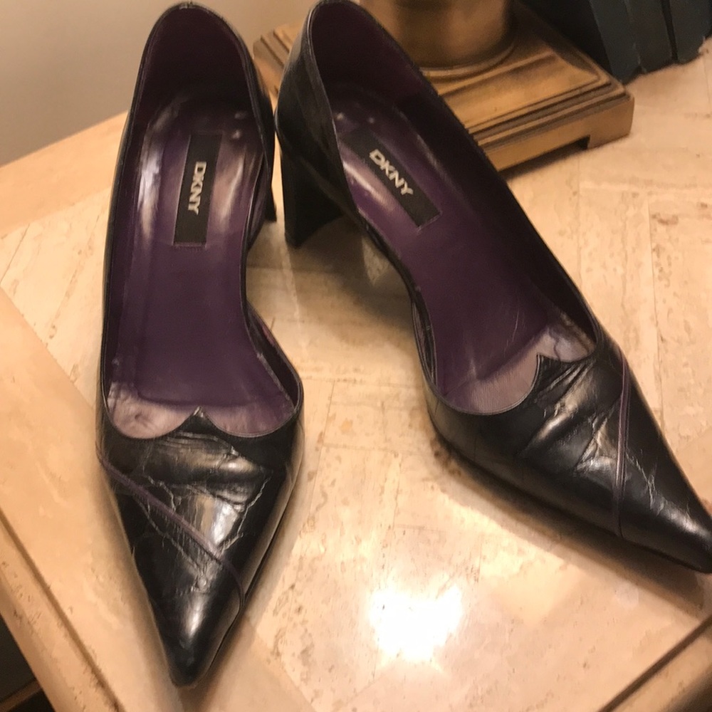 DKNY dark purple pointed toe textured pumps